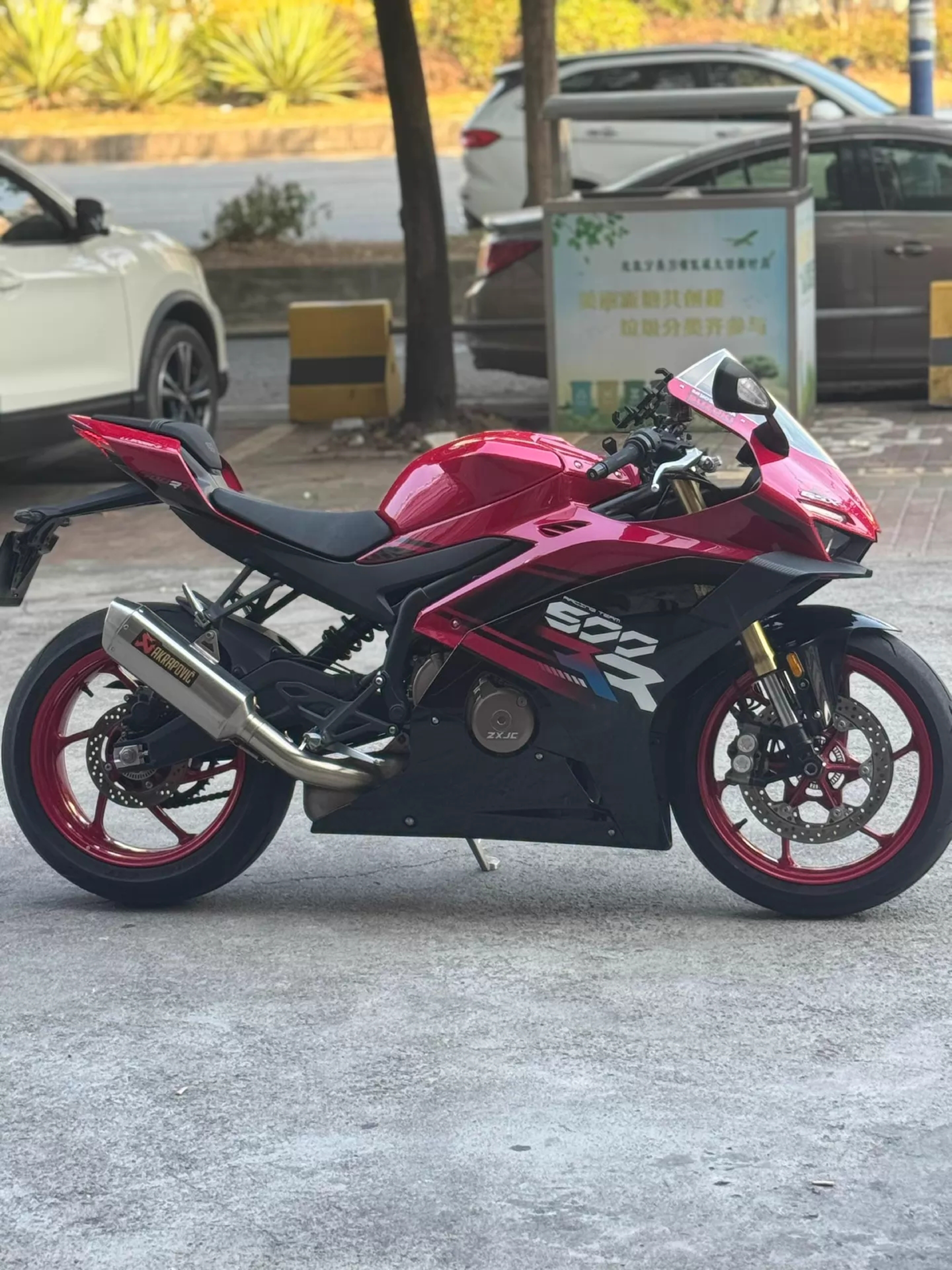 ZX500RR view 4