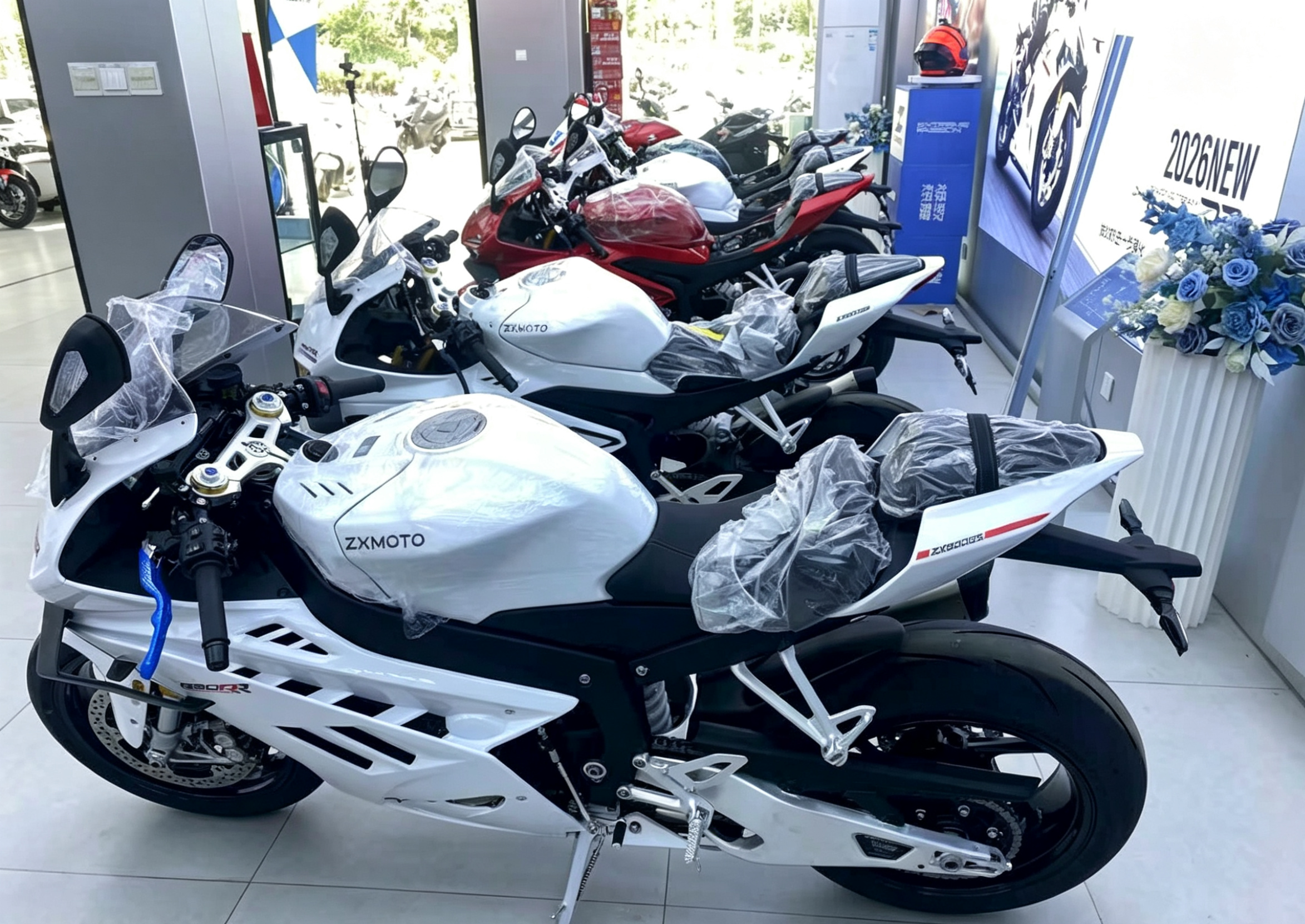 ZX820RR view 2